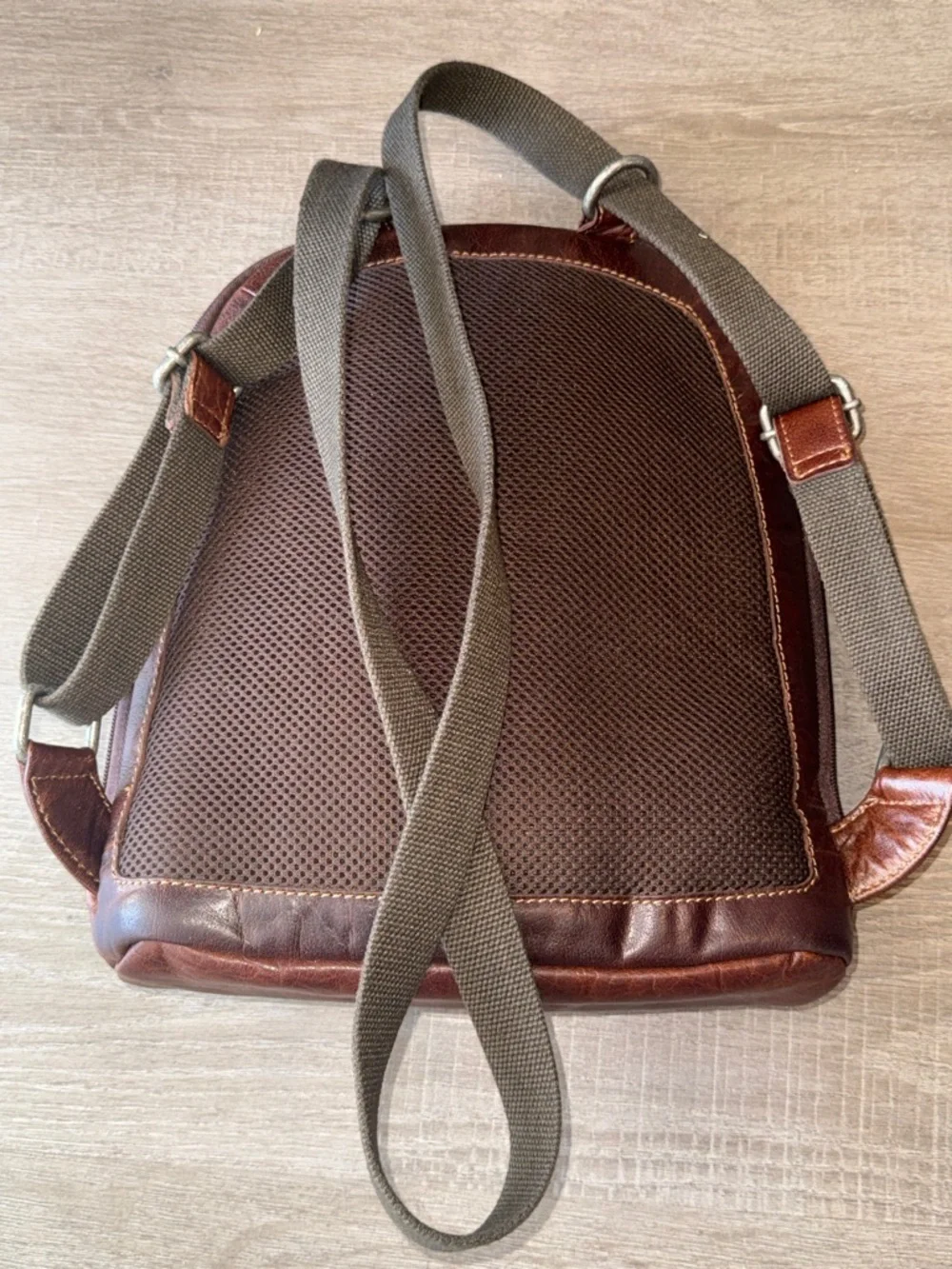 Jack Georges Voyager Small Leather Backpack - Brown excellent condition